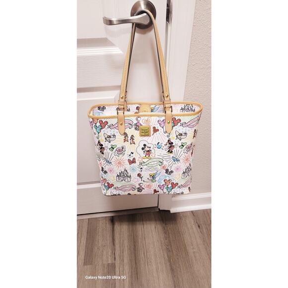 Disney Dooney & Bourke Sketch Tote Bag - Rare & Retired! - Picture 1 of 7